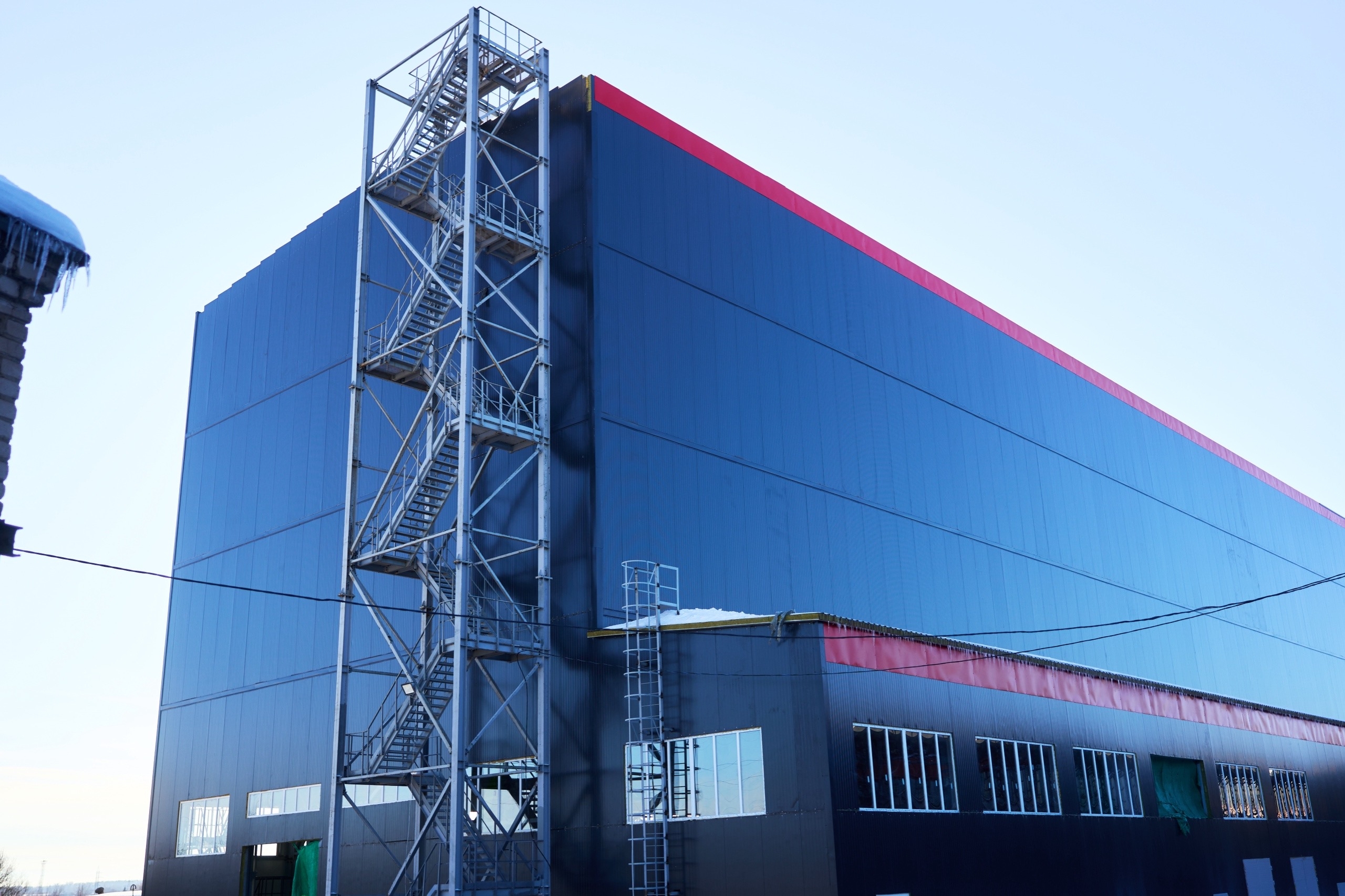 ДКМ продолжает строительство нового цеха